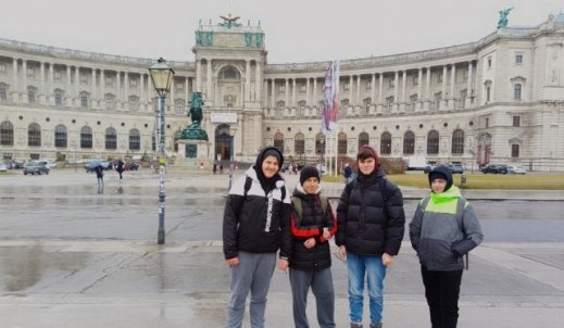 Jarmark Bożonarodzeniowy w Wiedniu z uczniami Centrum Edukacji